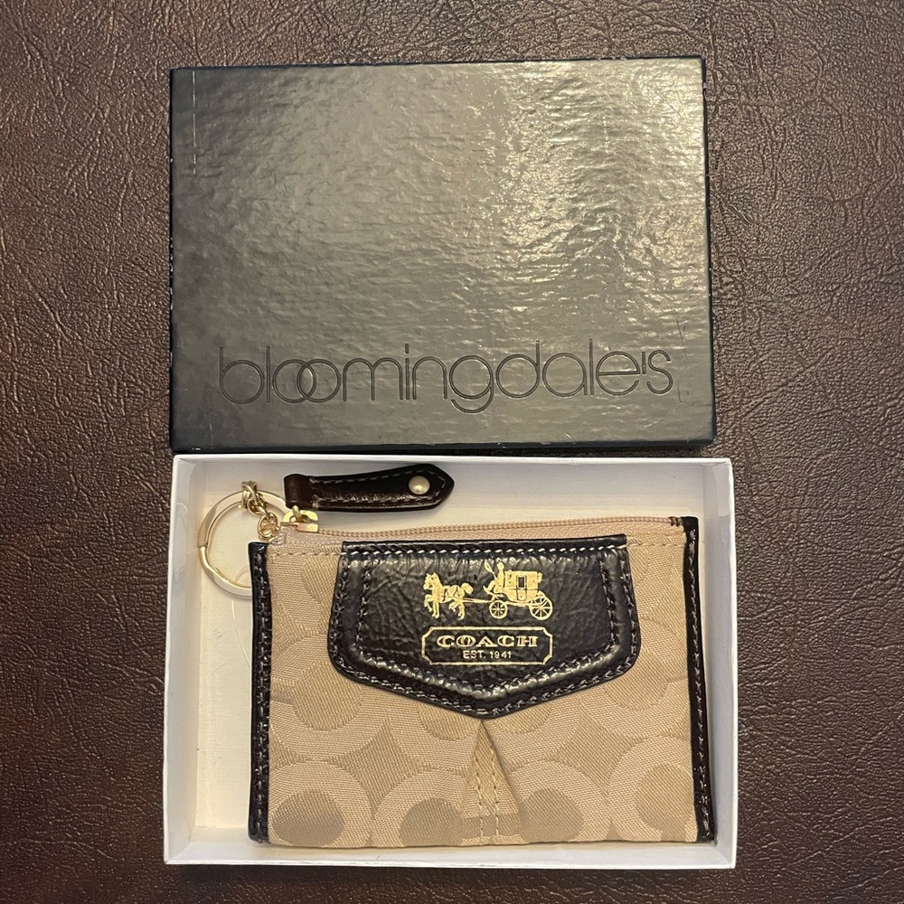 Coach Tan and Black Signature Collection Wallet, Never used, with Tags